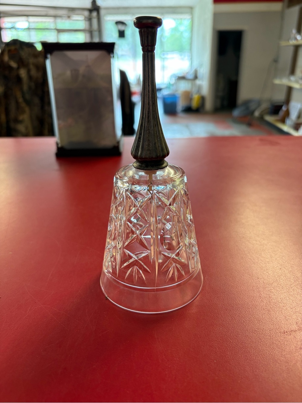 Crystal Dinner Bell with Etched Star Pattern